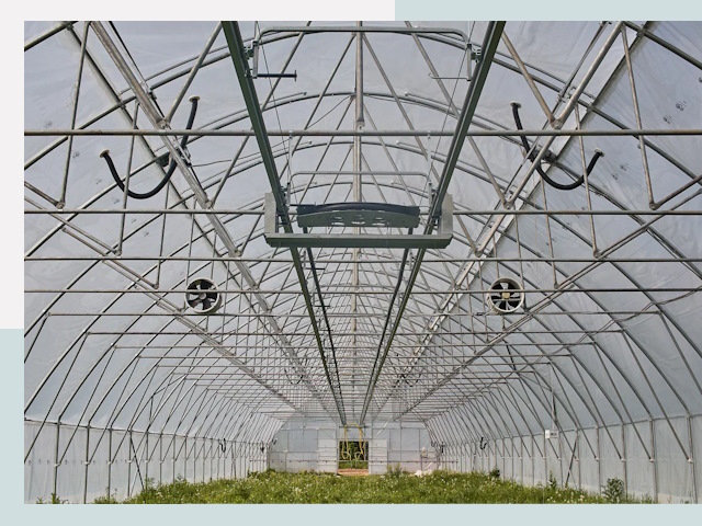 Строительство теплиц в Добрянке