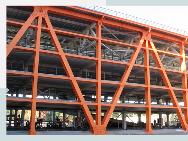 Многоуровневые паркинги в Добрянка от 606 руб.