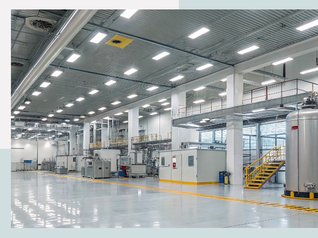 Освещение ангаров в Добрянке от 606 руб. - Эффективные решения