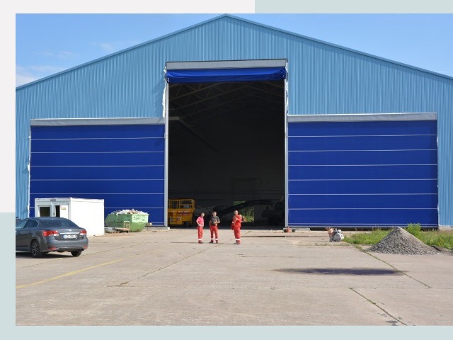 Ангарные ворота в Добрянка от СтальСтрой-Дбр по цене 606 руб.