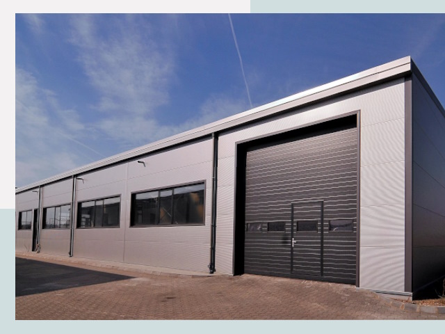 Быстровозводимые склады от СтальСтрой-Дбр по цене 606 руб.